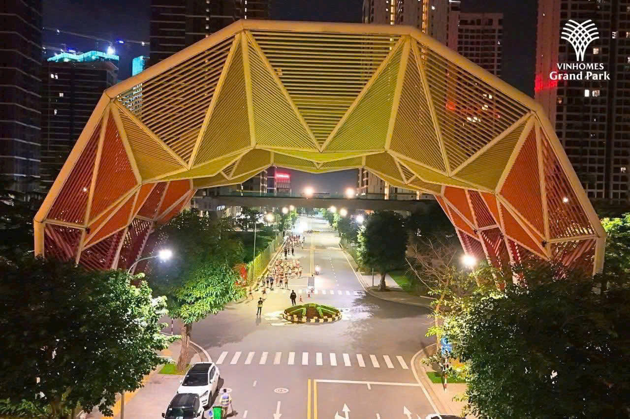 Cổng chính kho Origami
